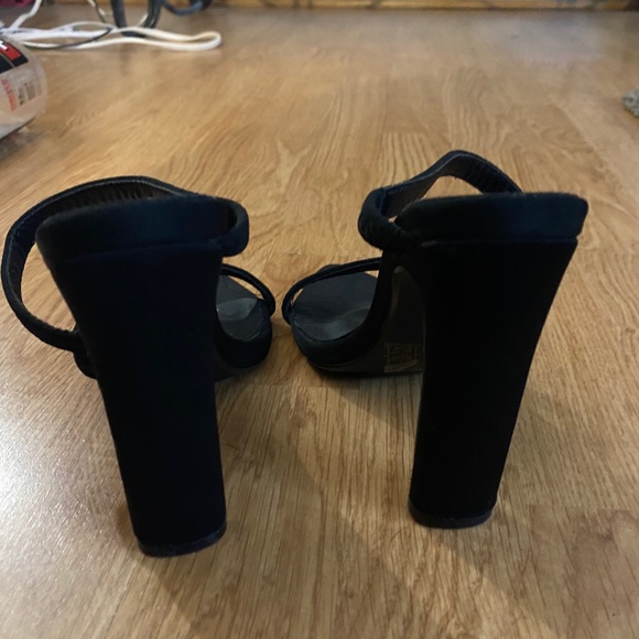 Strap sandals - Picture 3 of 4